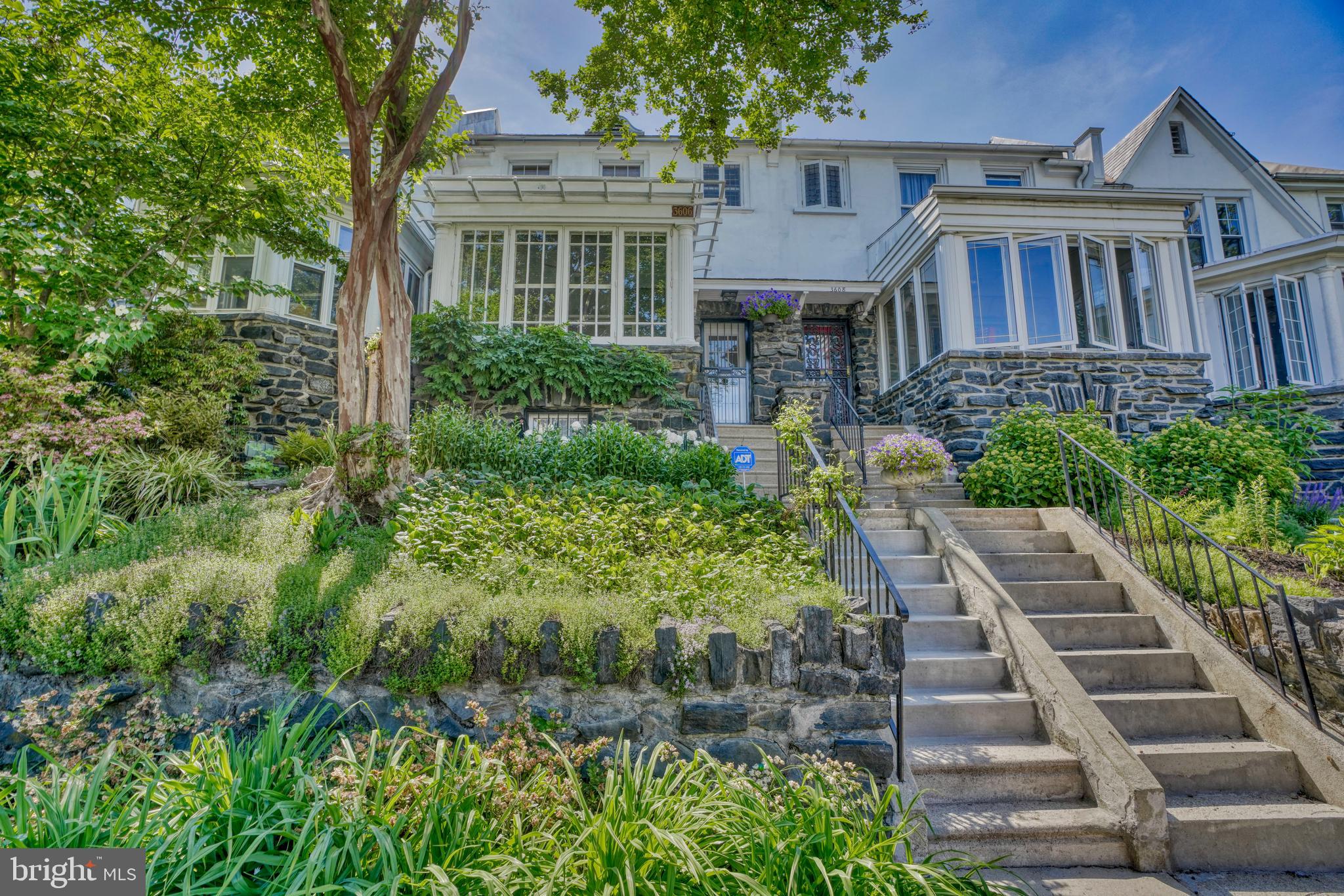 3606 Ednor Road Baltimore, MD 21218 - Photo 1 of 64