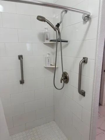 a bathroom that has a shower