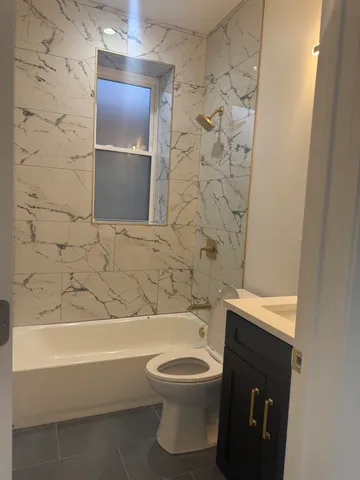 $469,900 | 1818 West 46th Street, Chicago, IL 60609