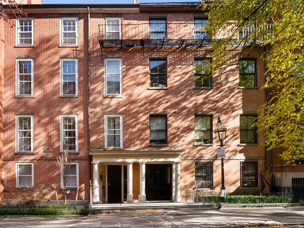 20 Hancock Street, Unit 2 Boston, MA 02114 - Photo 17 of 17