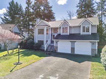 $545,000 | 17225 90th Avenue East, Puyallup, WA 98375