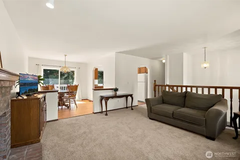 $545,000 | 17225 90th Avenue East, Puyallup, WA 98375