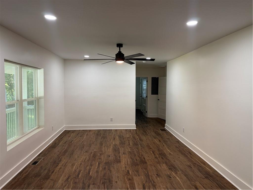 2190 Highview Road Southwest Atlanta, GA 30311 - Photo 11 of 25