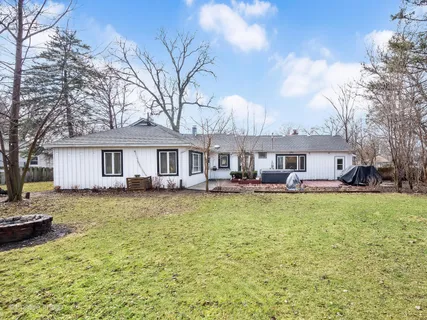 $624,999 | 5549 Laurel Avenue, La Grange Highlands, IL 60525