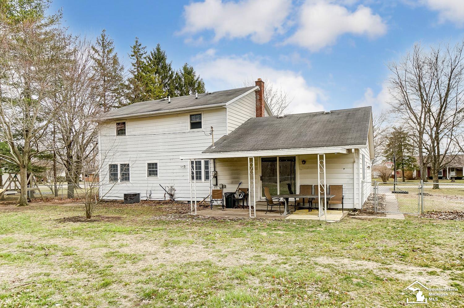 2196 Devonshire Street Temperance, MI 48182 - Photo 35 of 39 50104169-34.JPG