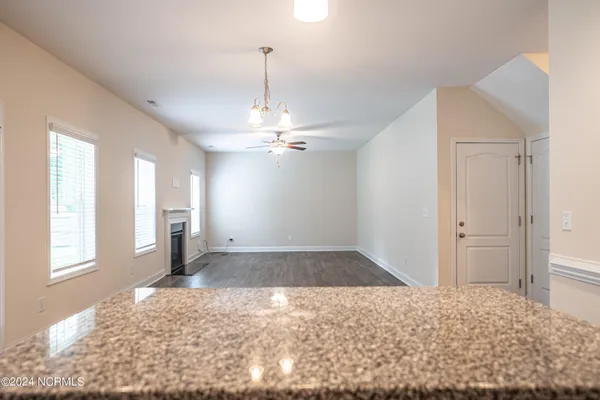 $2,600 | 331 Glade Drive, Aberdeen, NC 28315