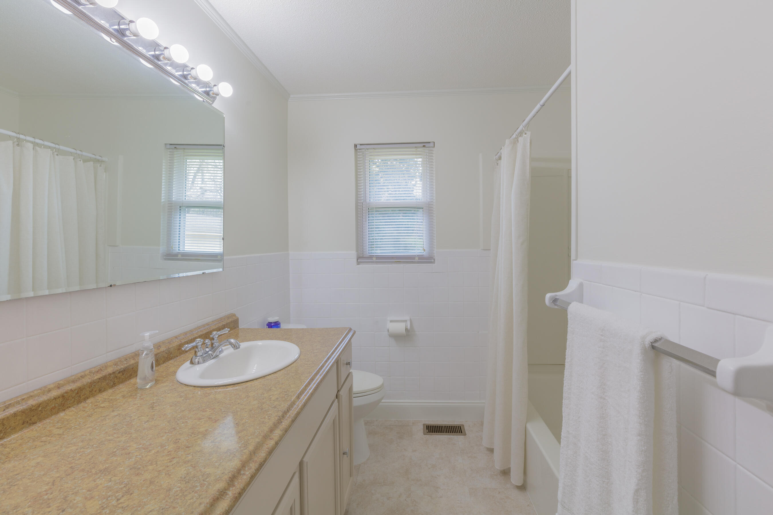 177 West Reed Road LaFayette, GA 30728 - Photo 17 of 36 177 W Reed HD-36
