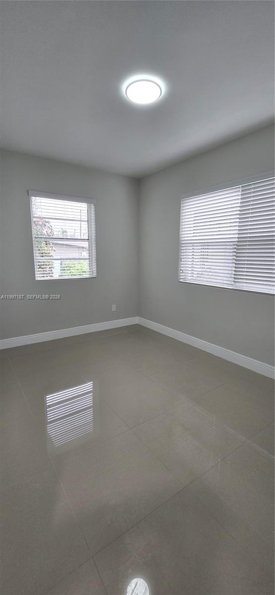 75 Southwest 32nd Court Road Miami, FL 33135 - Photo 9 of 32
