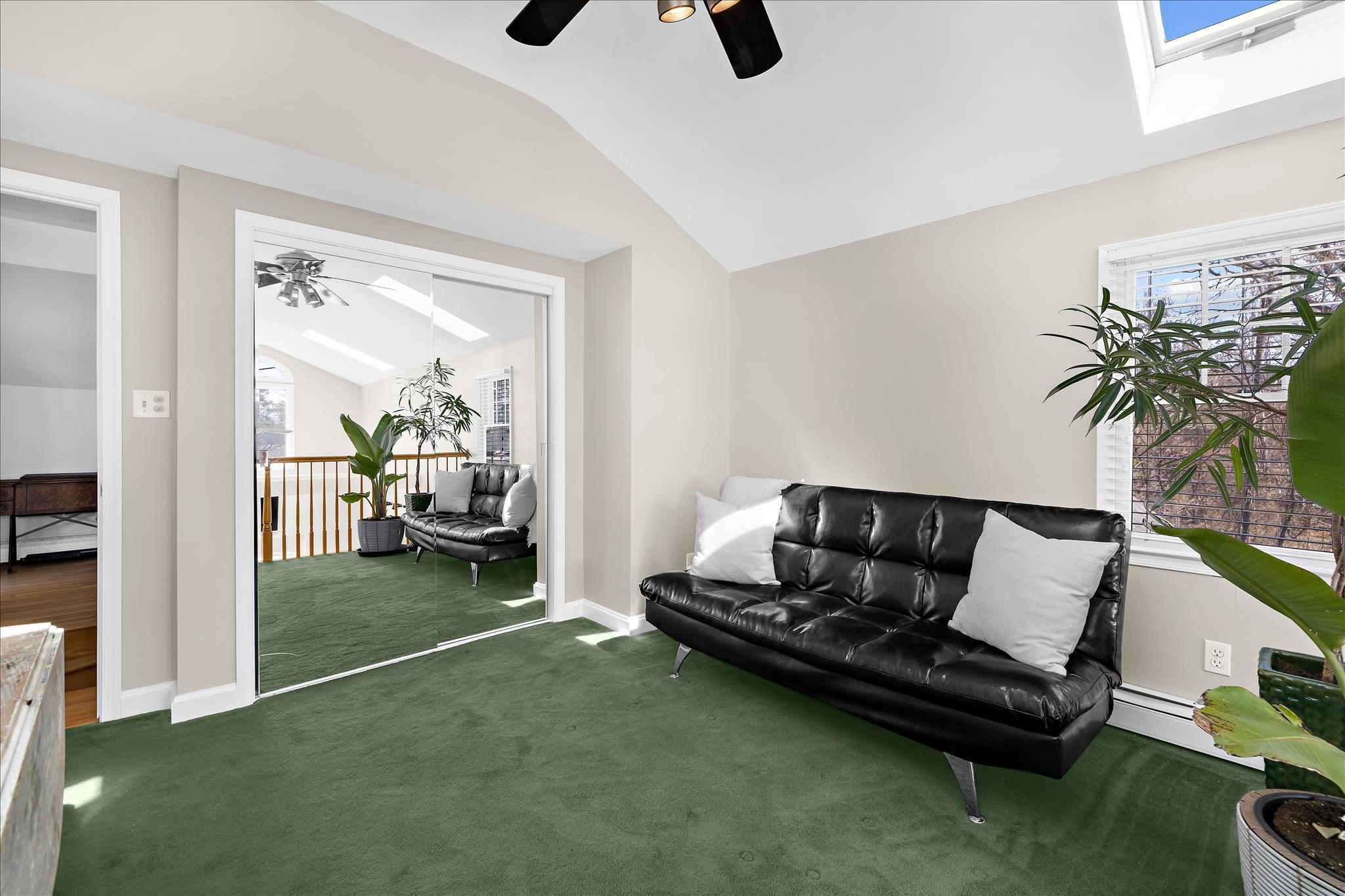 1217 Valley Road Pasadena, MD 21122 - Photo 21 of 76 Loft