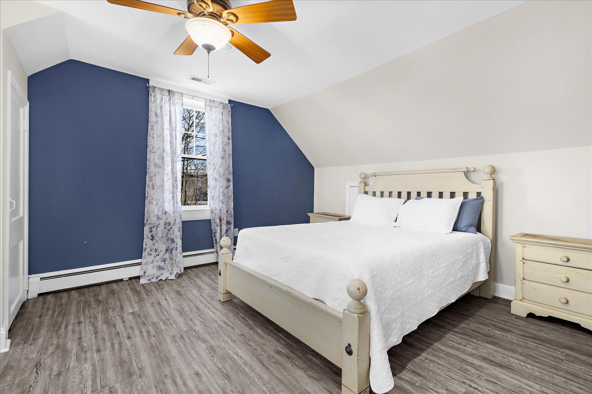 1217 Valley Road Pasadena, MD 21122 - Photo 28 of 76 2nd Floor Primary Suite