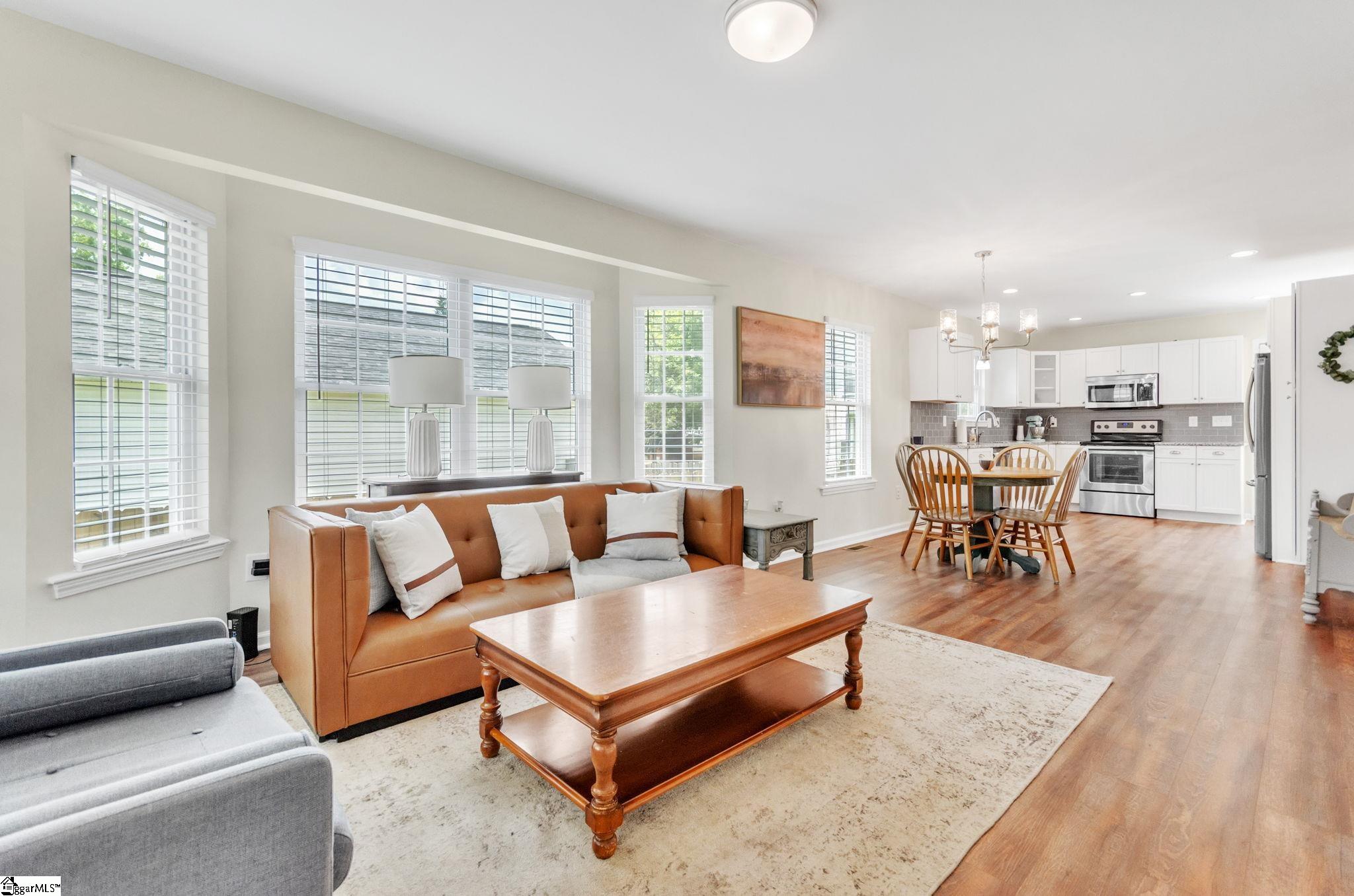 5 Haley Court Greenville, SC 29607 - Photo 6 of 36 Gallery Image 6