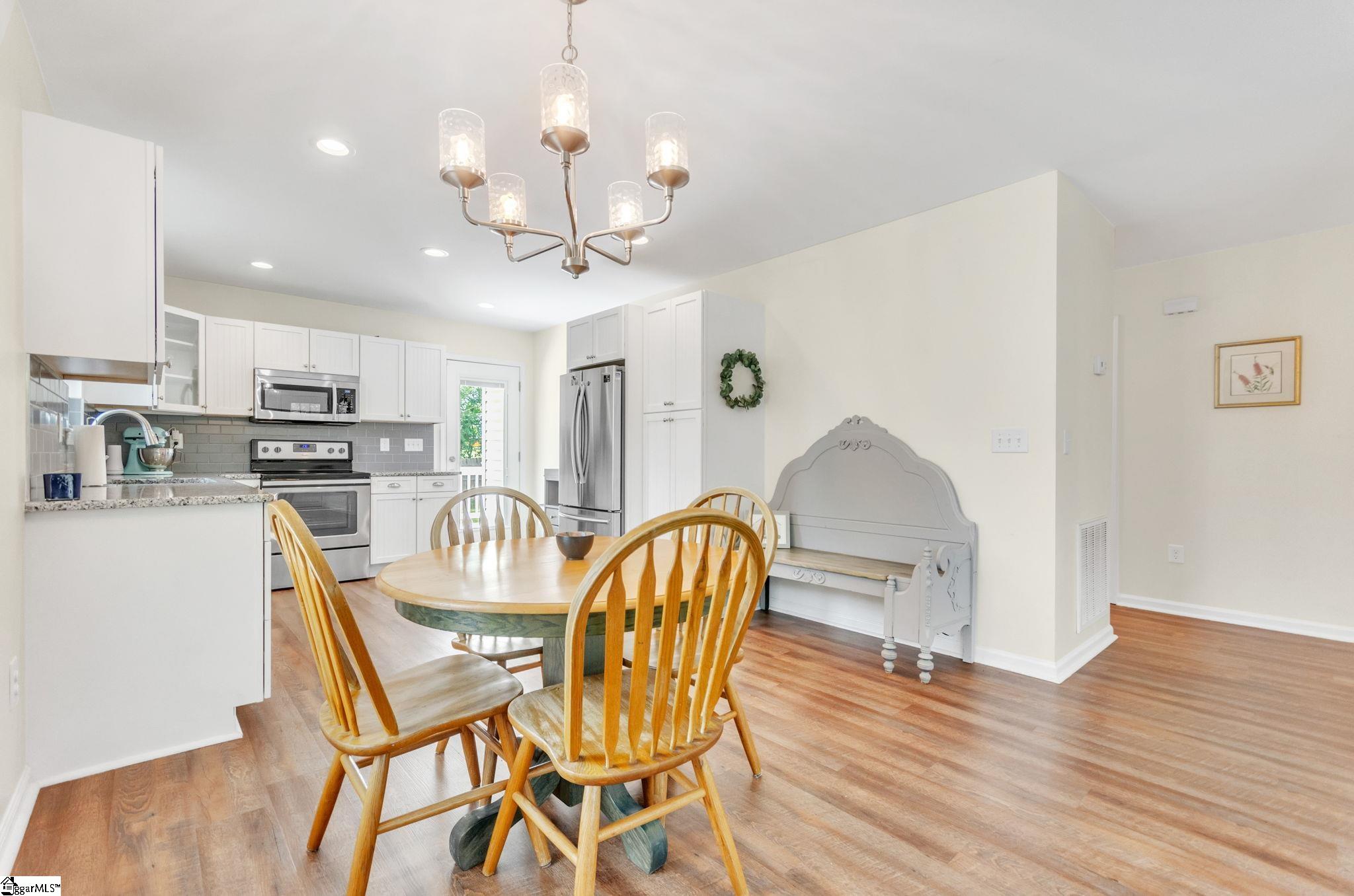 5 Haley Court Greenville, SC 29607 - Photo 9 of 36 Gallery Image 9