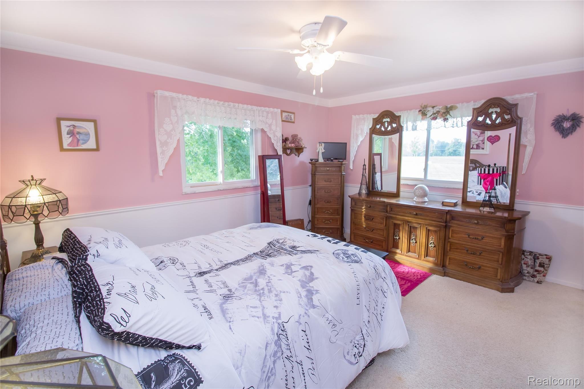 8286 Allen Road Fenton, MI 48430 - Photo 15 of 33 IMG_8533.jpg