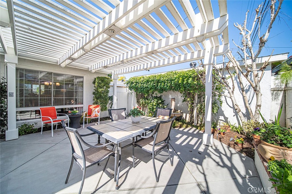 2818 Ostrom Avenue Long Beach, CA 90815 - Photo 36 of 41 a view of outdoor space yard and patio