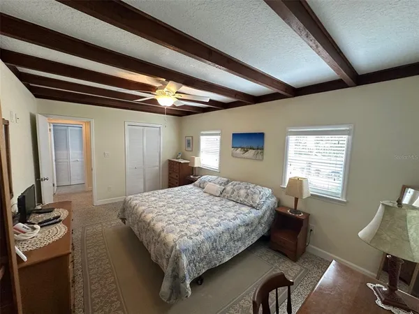 $2,400 | 401 Oakwood Avenue, Unit A, New Smyrna Beach, FL 32169