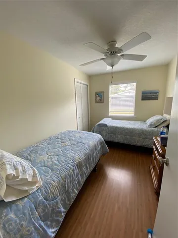 $2,400 | 401 Oakwood Avenue, Unit A, New Smyrna Beach, FL 32169