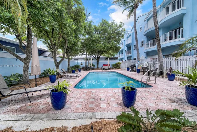 $1,250,000 | 381 Franklin Street, Hollywood, FL 33019