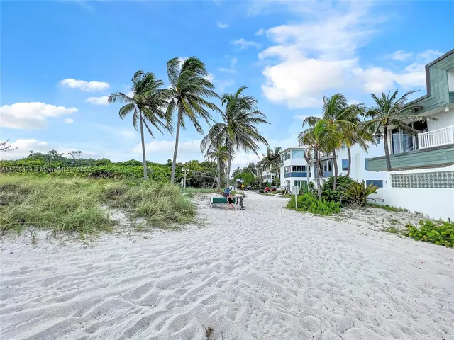$1,250,000 | 381 Franklin Street, Hollywood, FL 33019