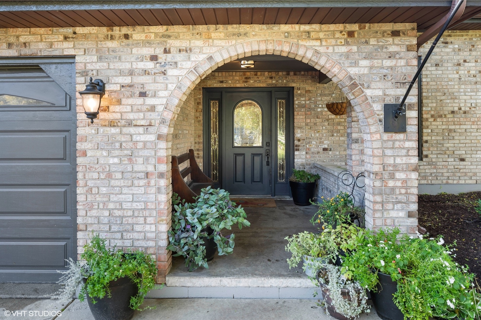 13N368 High Chapparal Elgin, IL 60124 - Photo 2 of 31 a front view of a house with plants