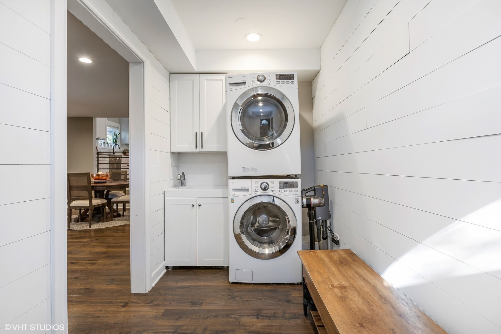 13N368 High Chapparal Elgin, IL 60124 - Photo 17 of 31 a view of a storage & utility room with washer and dryer