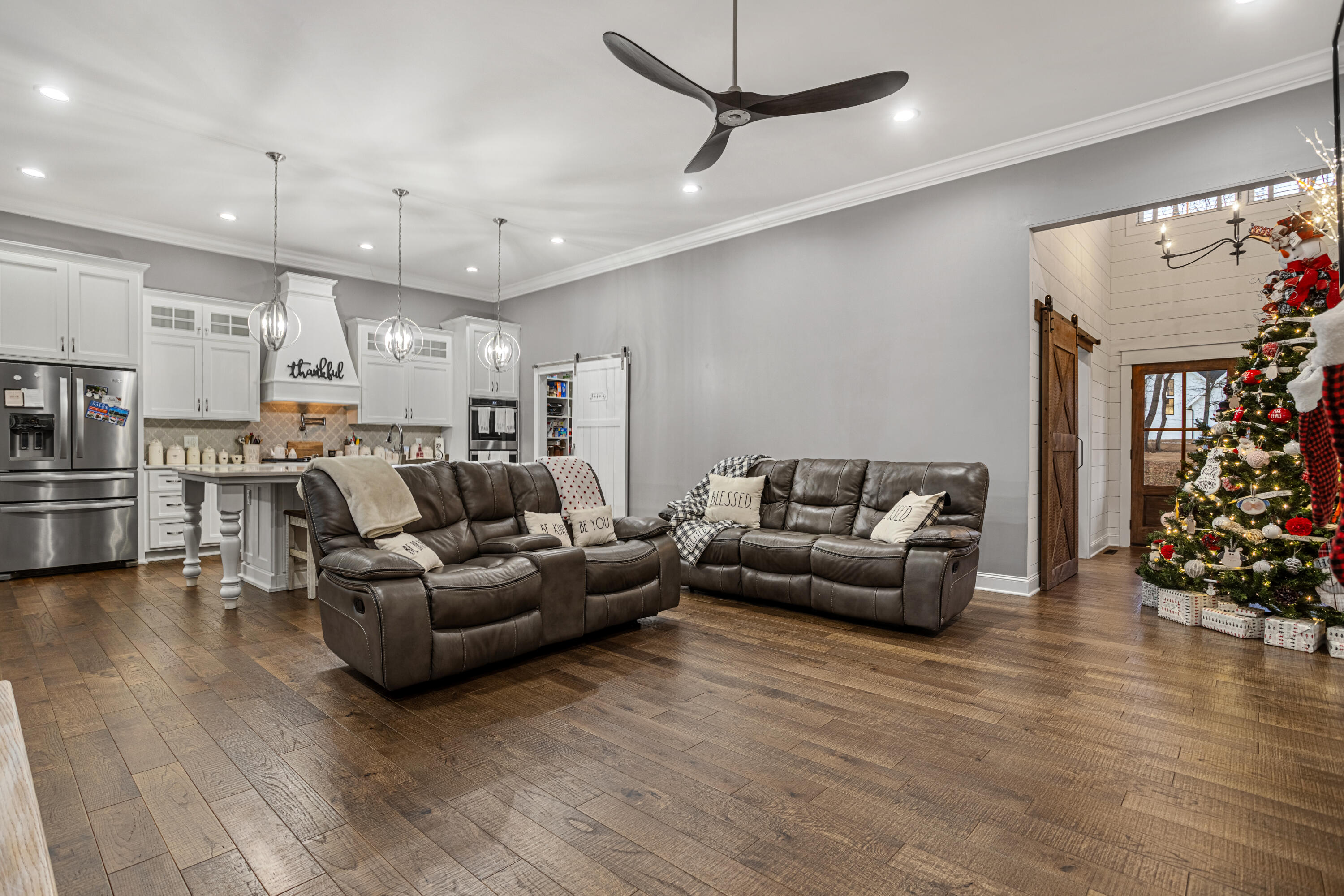 20190 Clifton Ridge Road Abingdon, VA 24211 - Photo 17 of 68 177A8273-HDR_1