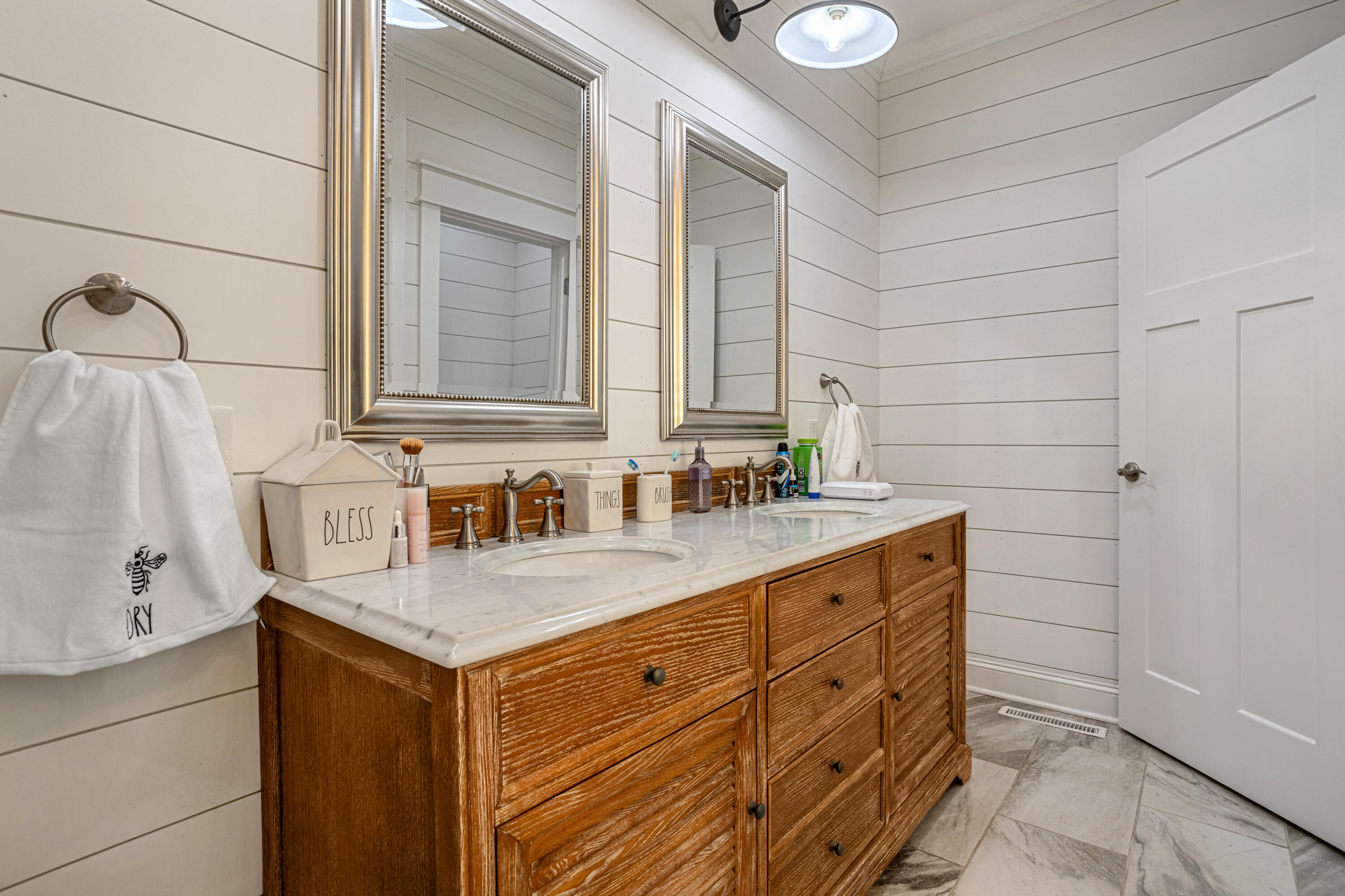 20190 Clifton Ridge Road Abingdon, VA 24211 - Photo 36 of 68 177A8149-HDR_1