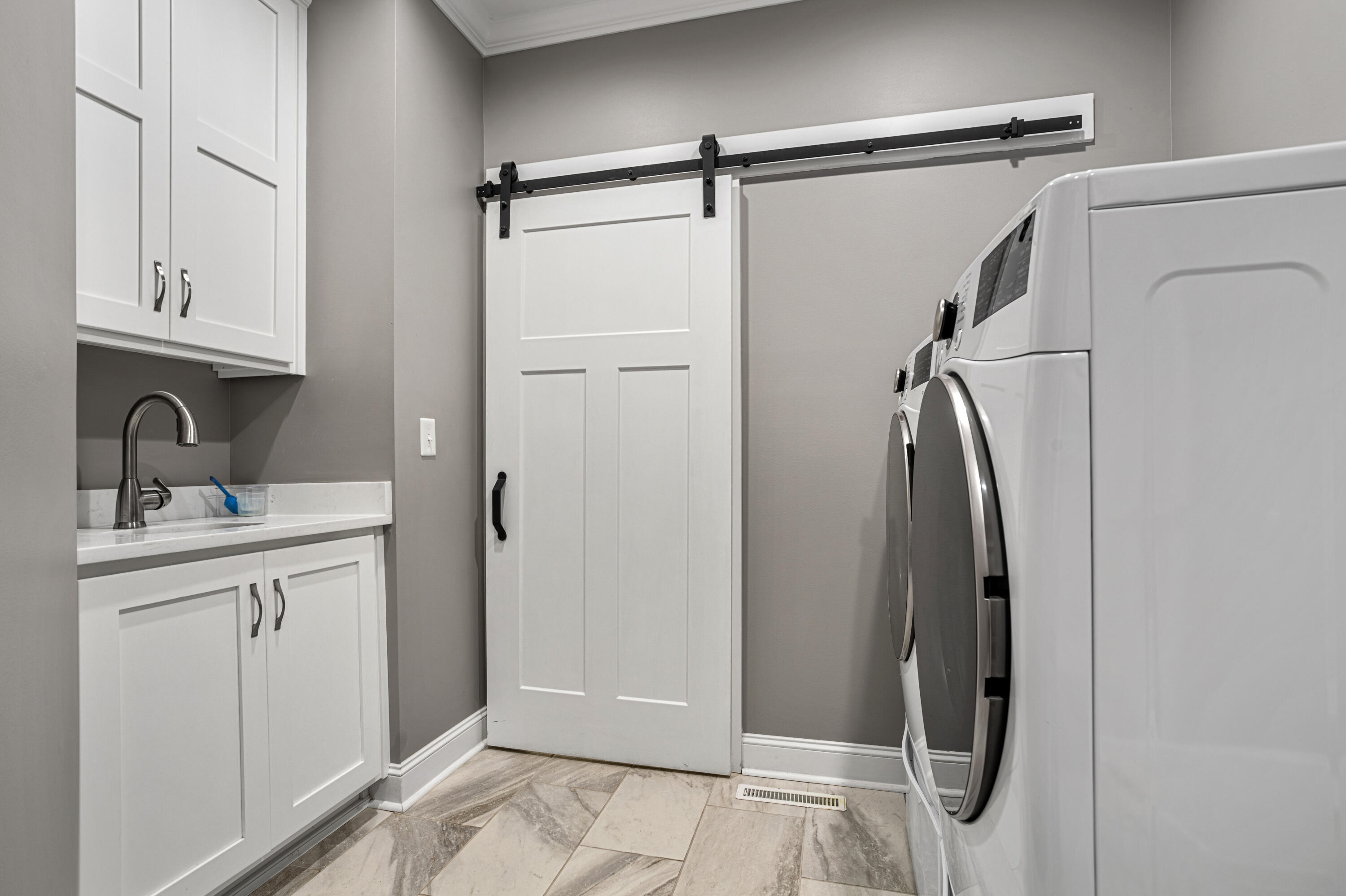 20190 Clifton Ridge Road Abingdon, VA 24211 - Photo 43 of 68 177A8177-HDR_1