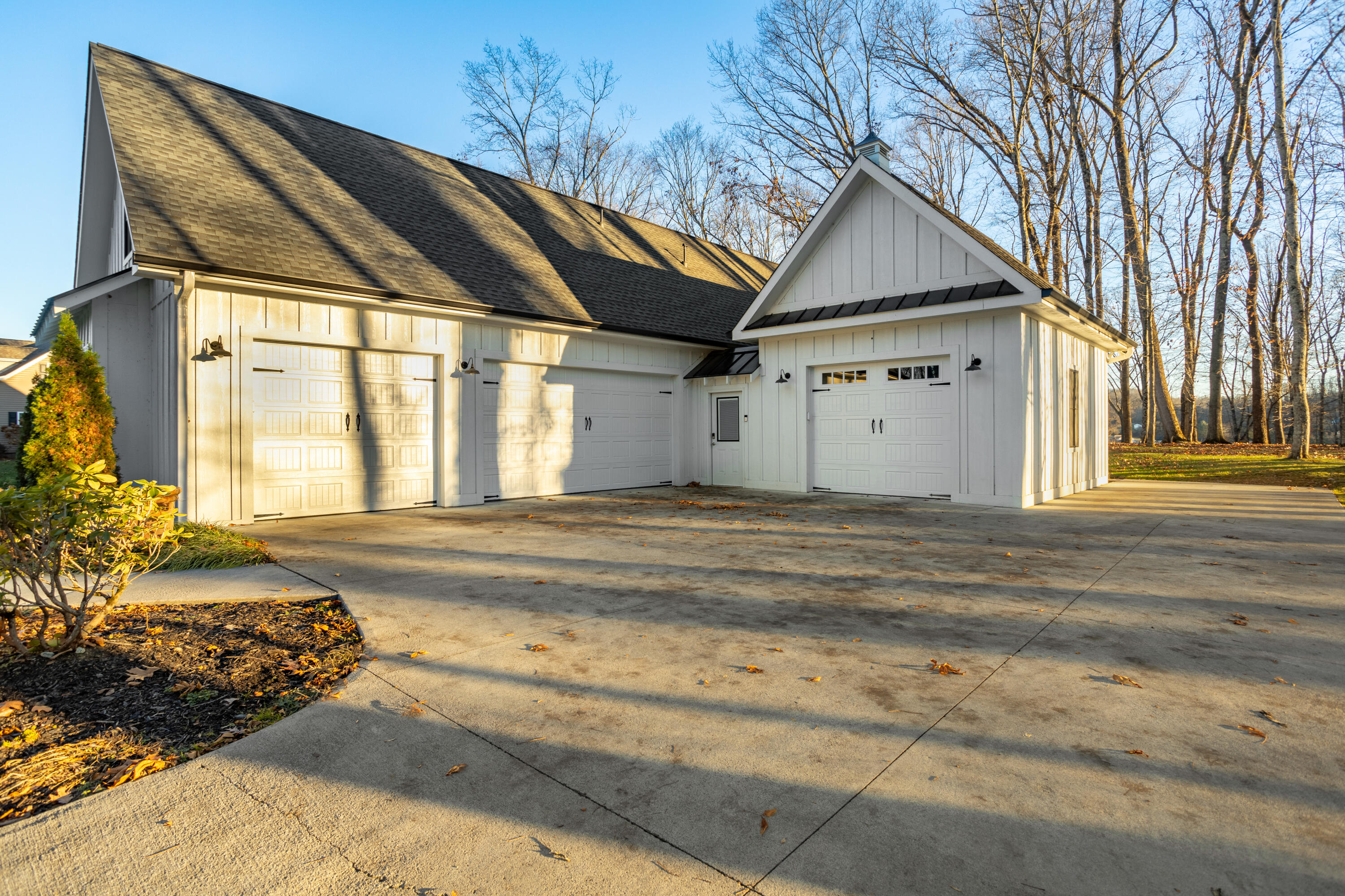 20190 Clifton Ridge Road Abingdon, VA 24211 - Photo 8 of 68 177A8037-HDR_1