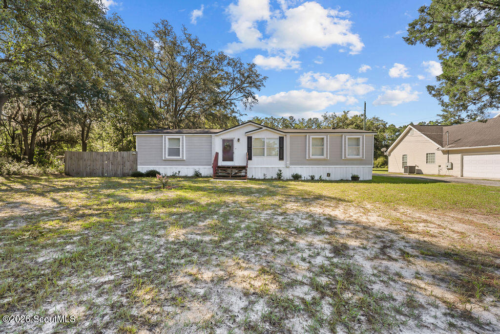 3172 Paxton Road Folkston, GA 31537 - Photo 2 of 35 9W1A8228