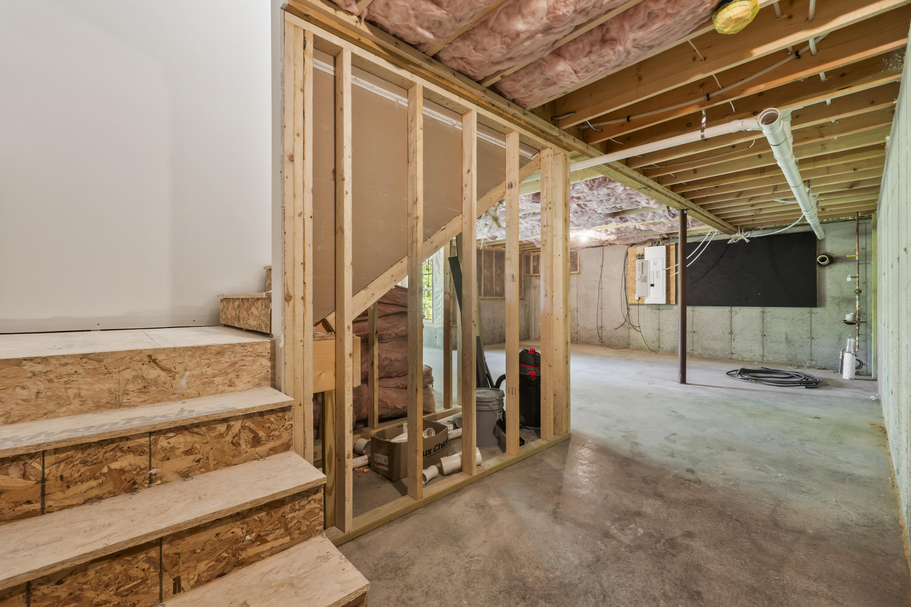 56 Woodbrey Lane Standish, ME 04084 - Photo 45 of 51 56 Woodbrey Ln_139 walk out basement