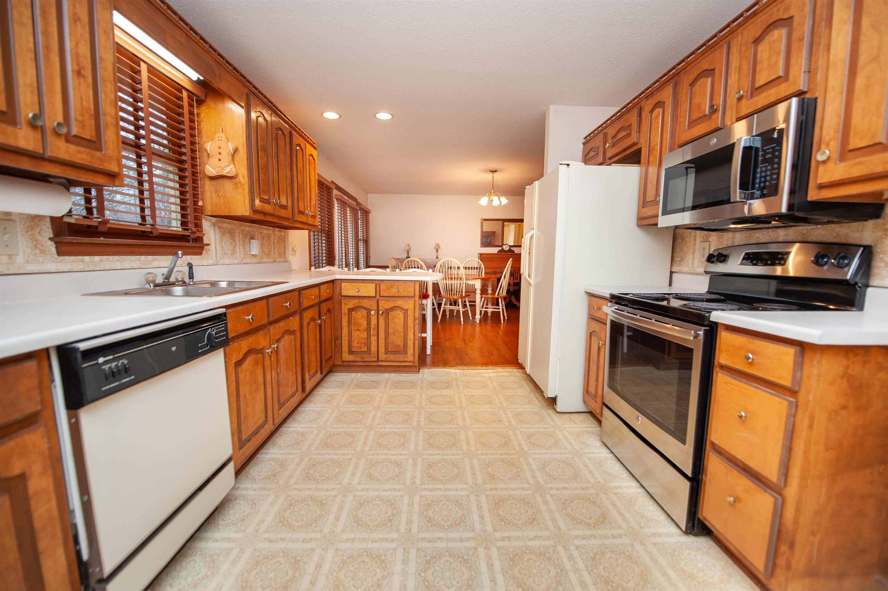 232 Water Mill Road Cowpens, SC 29330 - Photo 16 of 31