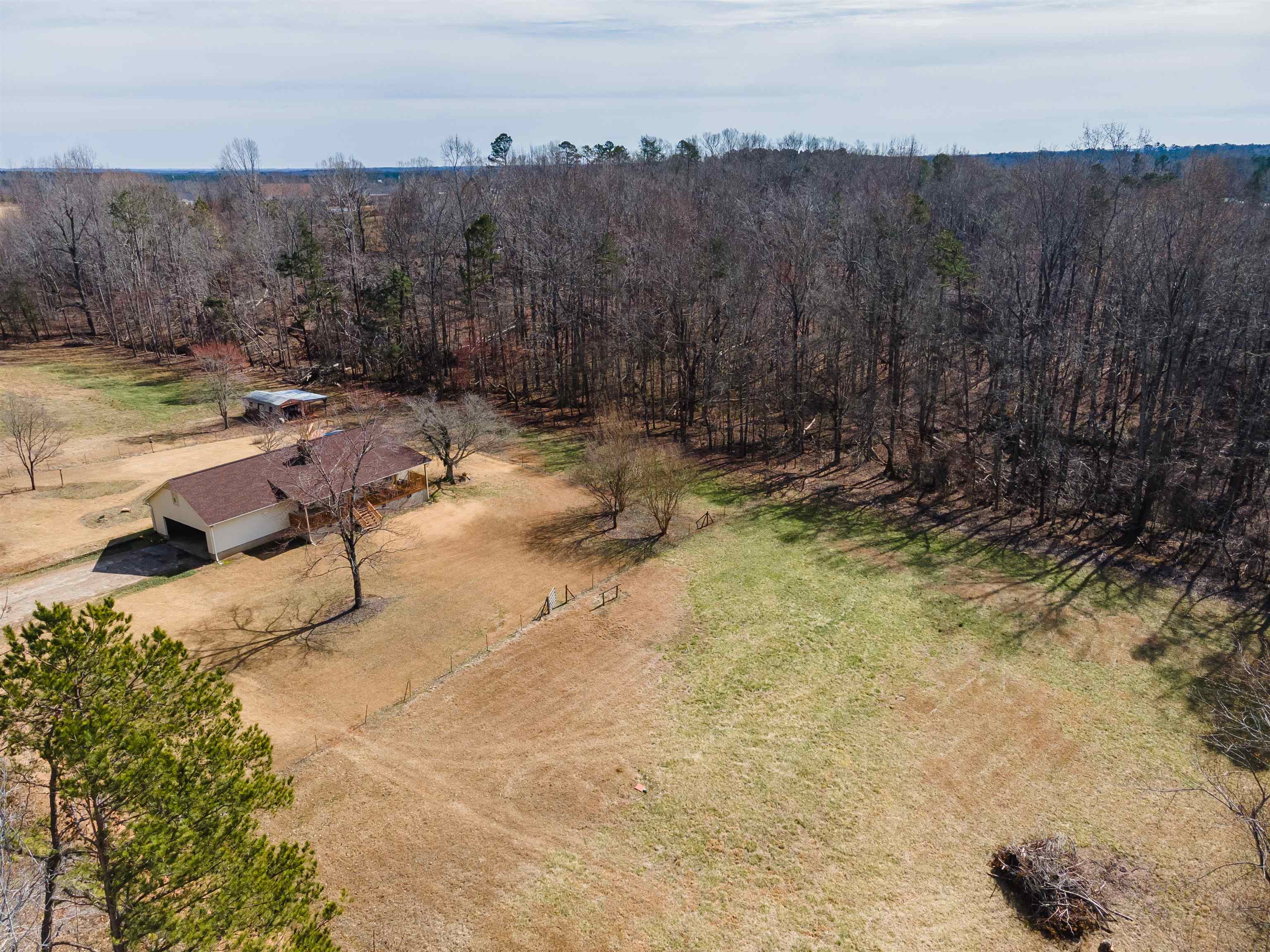 232 Water Mill Road Cowpens, SC 29330 - Photo 4 of 31