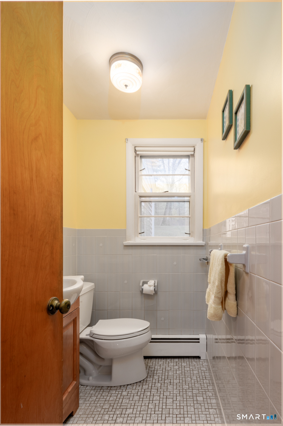 71 Webster Street Farmington, CT 06085 - Photo 9 of 27