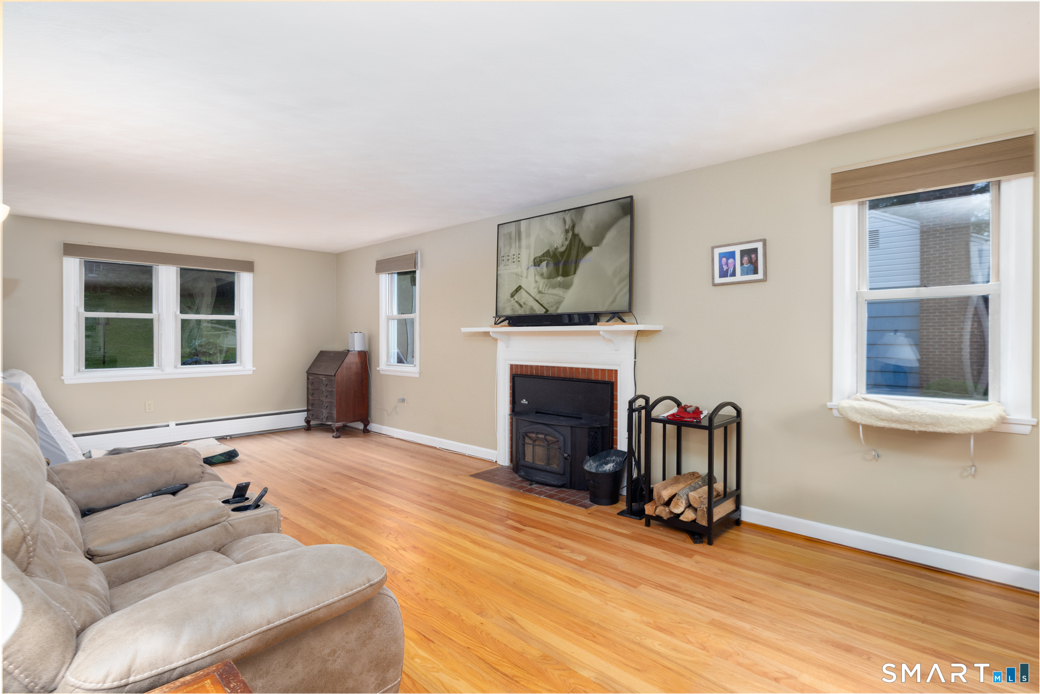 71 Webster Street Farmington, CT 06085 - Photo 10 of 27