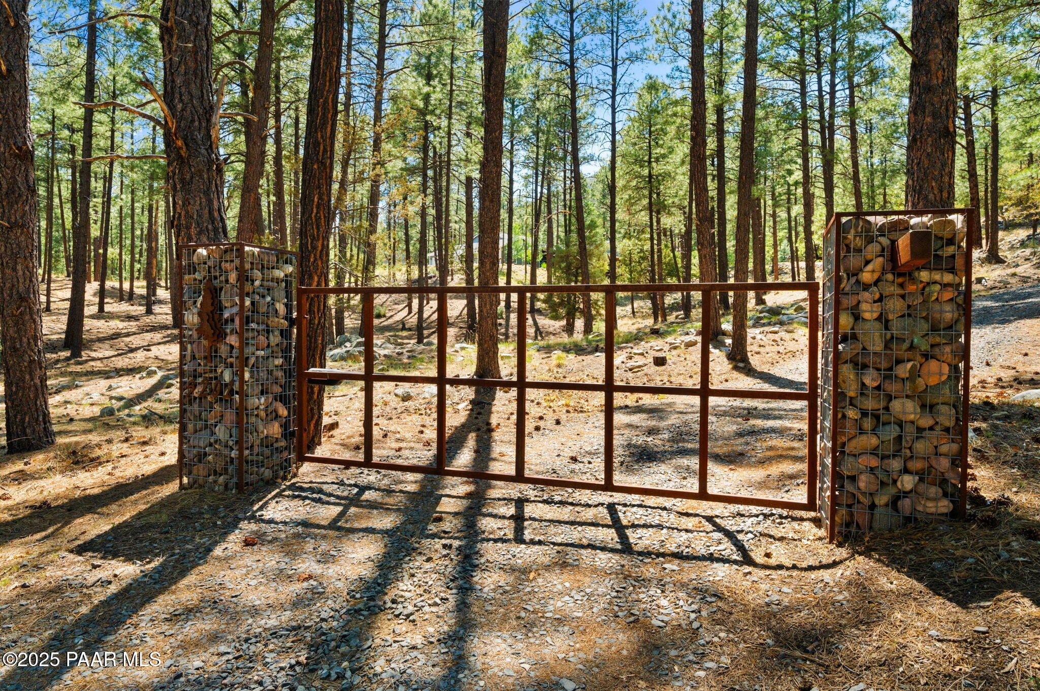 5201 East Yellow Dog Road Prescott, AZ 86303 - Photo 57 of 132 3-Front Gate (2)