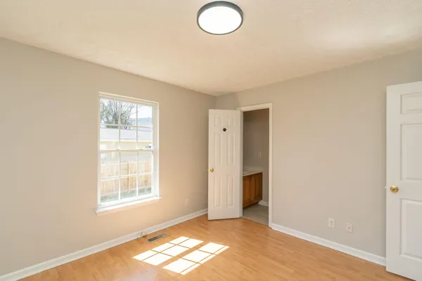 $529,000 | 121 West 26th Street, Chattanooga, TN 37408