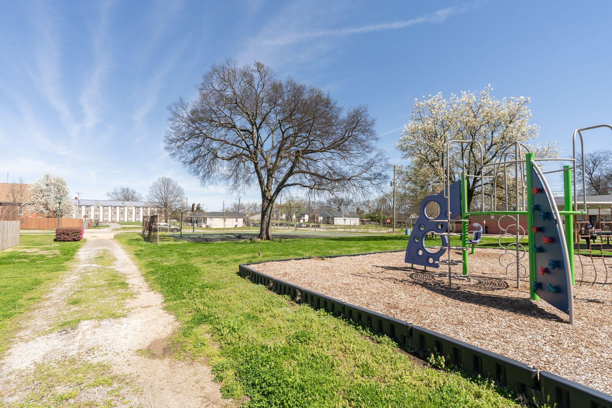 121 West 26th Street Chattanooga, TN 37408 - Photo 57 of 57 121 57