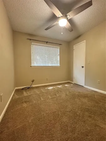 $2,250 | 11 Cottage Grove Place, The Woodlands, TX 77381