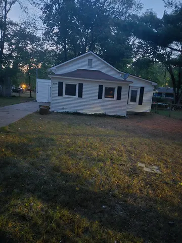 $1,100 | 3229 7th Street, Muskegon, MI 49444
