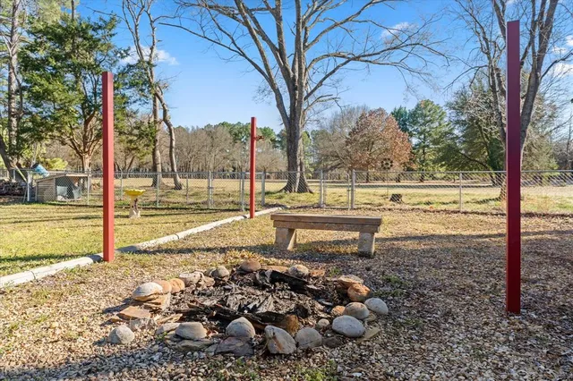 $235,000 | 18099 Lakeview Boulevard, Mabank, TX 75156