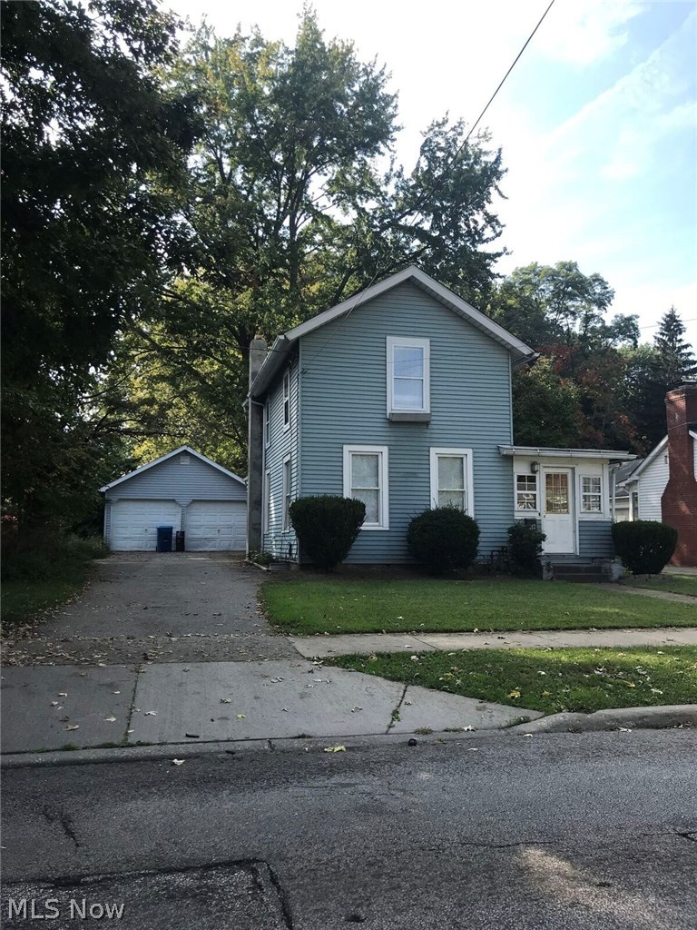 112 Chestnut Street Painesville, OH 44077 - Photo 1 of 24