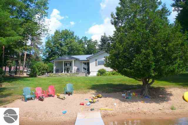 2818 West Log Lake Road Northeast Kalkaska, MI 49646 - Photo 12 of 56 1804222-11.JPG