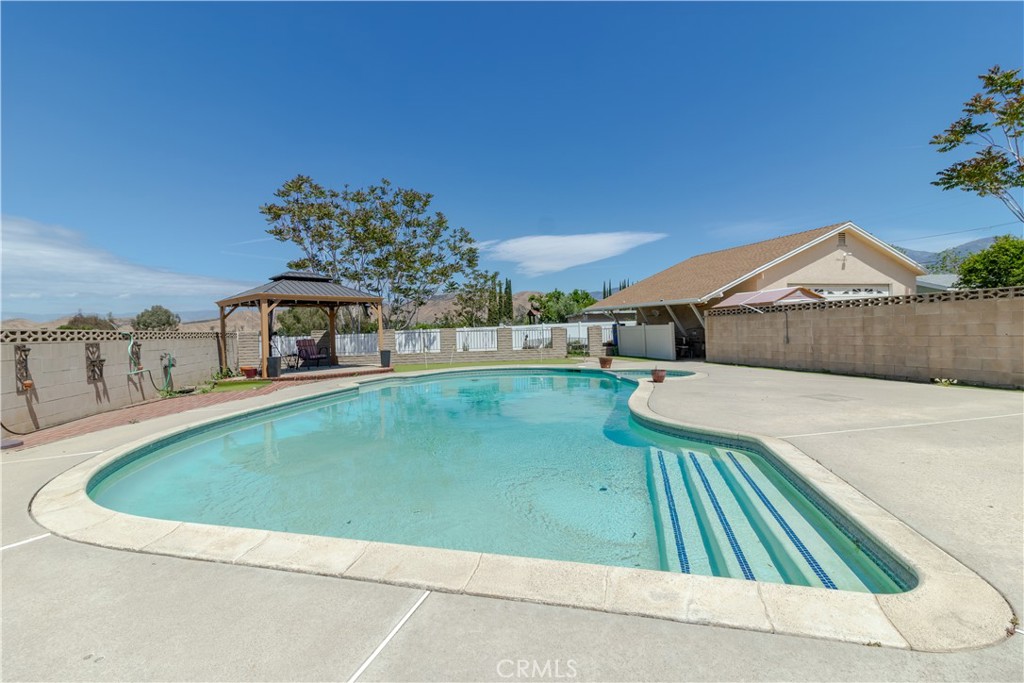 33288 Colorado Street Yucaipa, CA 92399 - Photo 28 of 35