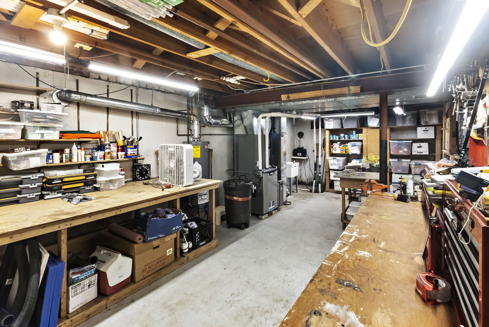 1219 Howard Circle Wheaton, IL 60187 - Photo 24 of 26 a view of a room with gym equipment