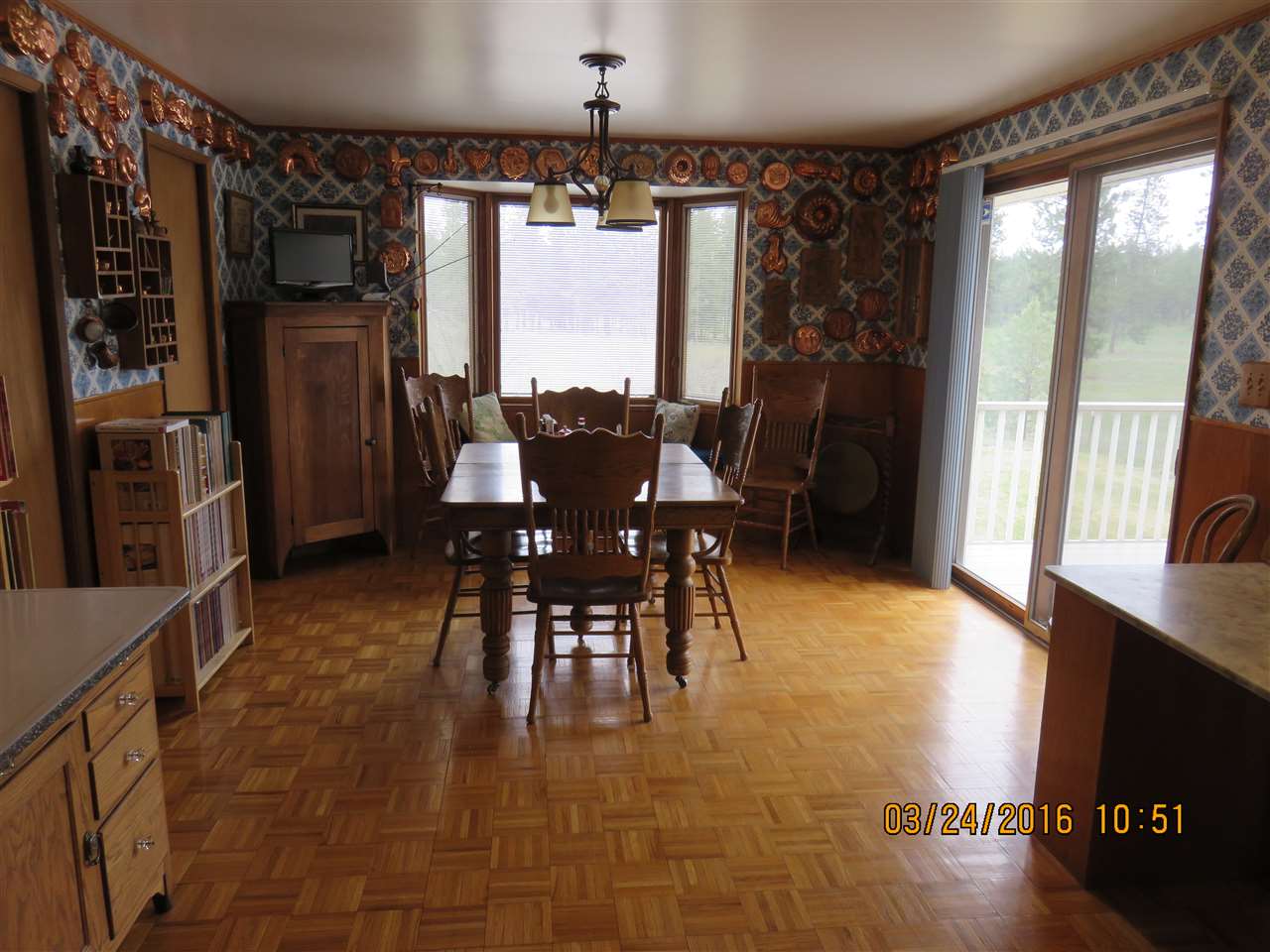 418 North Christensen Road Medical Lake, WA 99022 - Photo 3 of 20