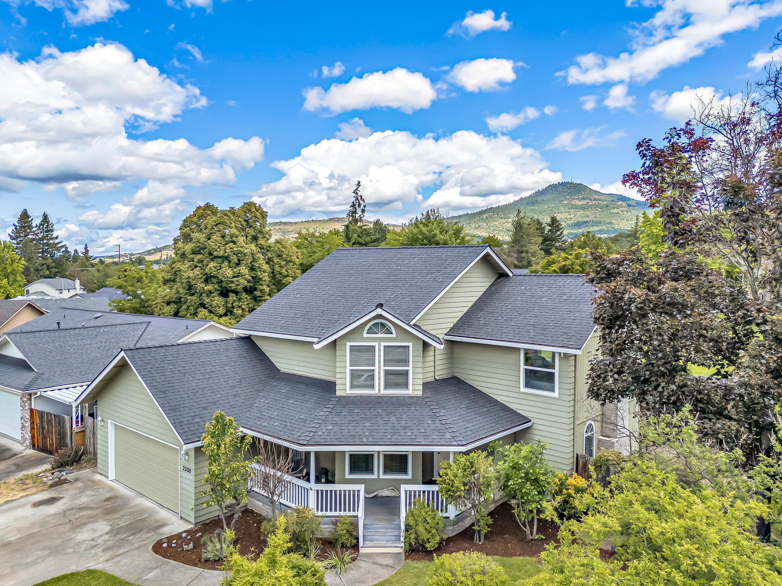 2338 Ridge Way Medford, OR 97504 - Photo 47 of 48 2338 Ridge Way - 47