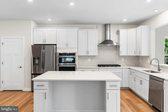 $774,880 | 8 Timberidge Drive, Fredericksburg, VA 22406