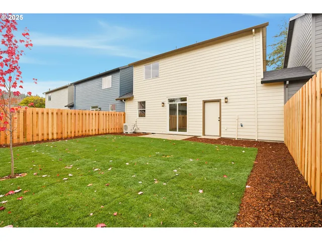 $399,900 | 14720 Southeast Powell Boulevard, Portland, OR 97236