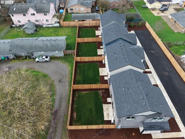 $399,900 | 14720 Southeast Powell Boulevard, Portland, OR 97236