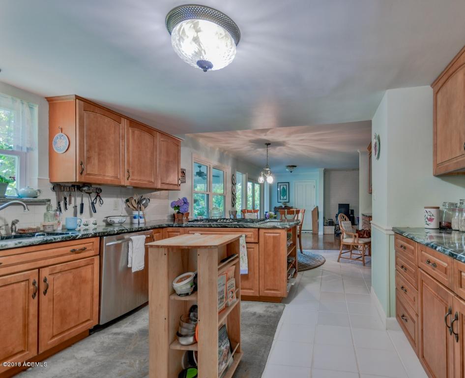 11 Audubon Road Beaufort, SC 29907 - Photo 12 of 50 12